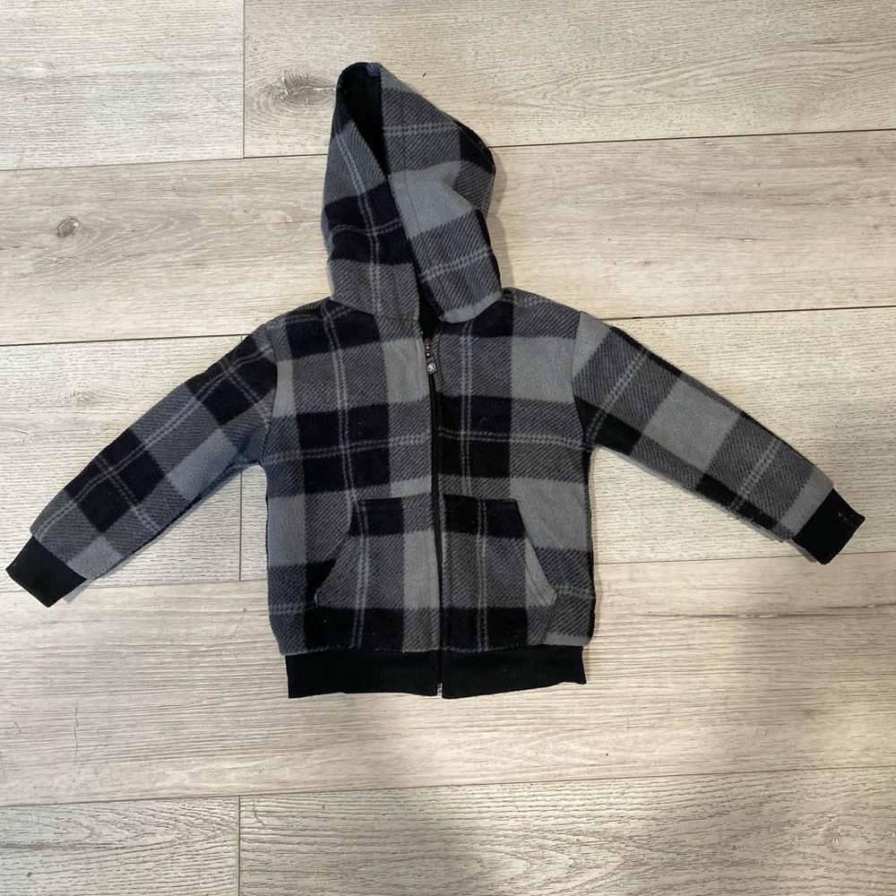 Plaid Hooded Jacket in Black and Gray Faux Fur Warm Sherpa Sweater 18-24 Months